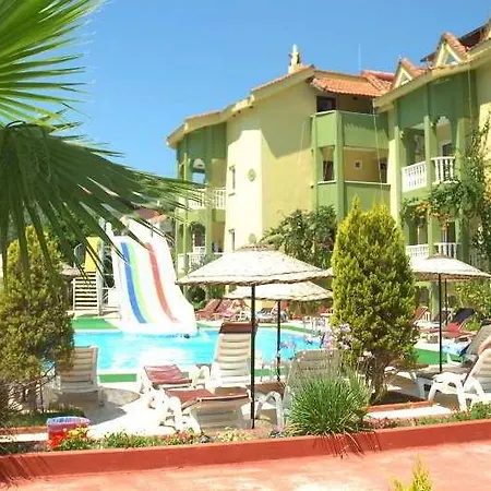 Efem Aparments Hotel Icmeler