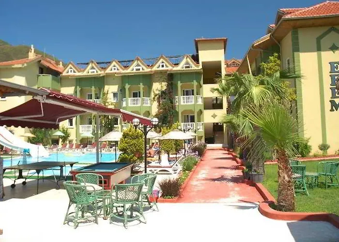 Efem Aparments İçmeler