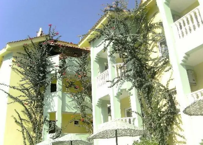 Efem Aparments * 이츠멜레르